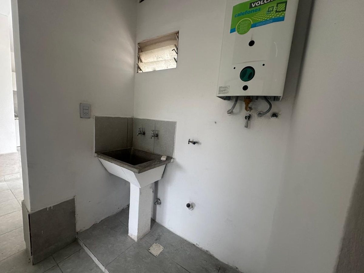 CASA EN VENTA ESTACIÓN ALVARADO ZONA SUR 2 DORM - foto 6