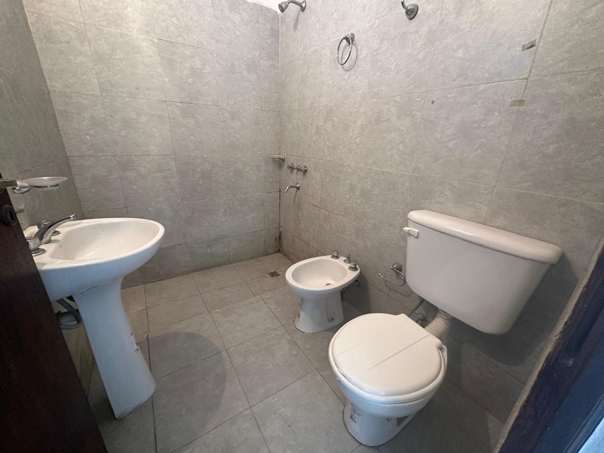 CASA EN VENTA ESTACIÓN ALVARADO ZONA SUR 2 DORM - foto 5