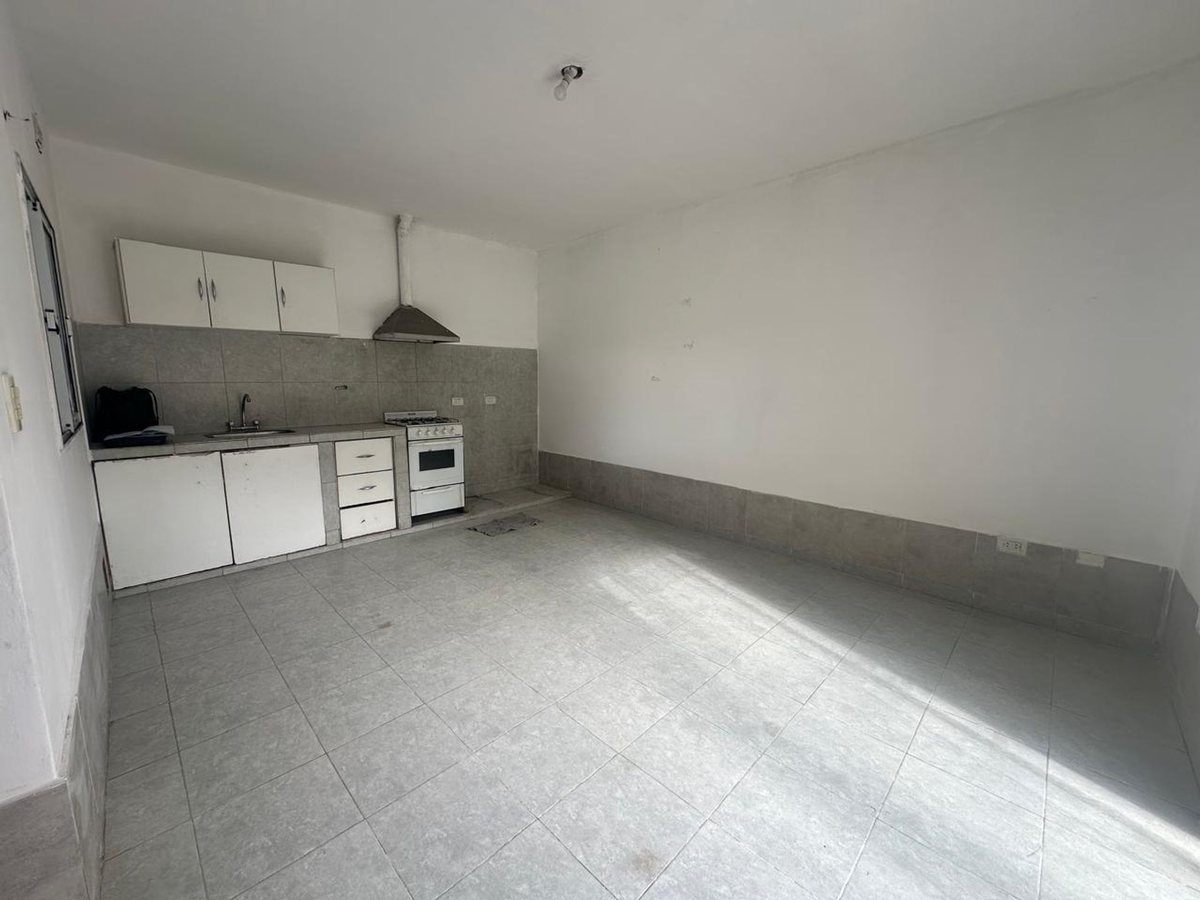 CASA EN VENTA ESTACIÓN ALVARADO ZONA SUR 2 DORM - foto 2