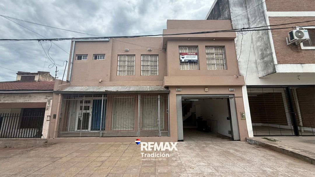 Casa 6 Amb. En Venta excelente ubicación c/Local
