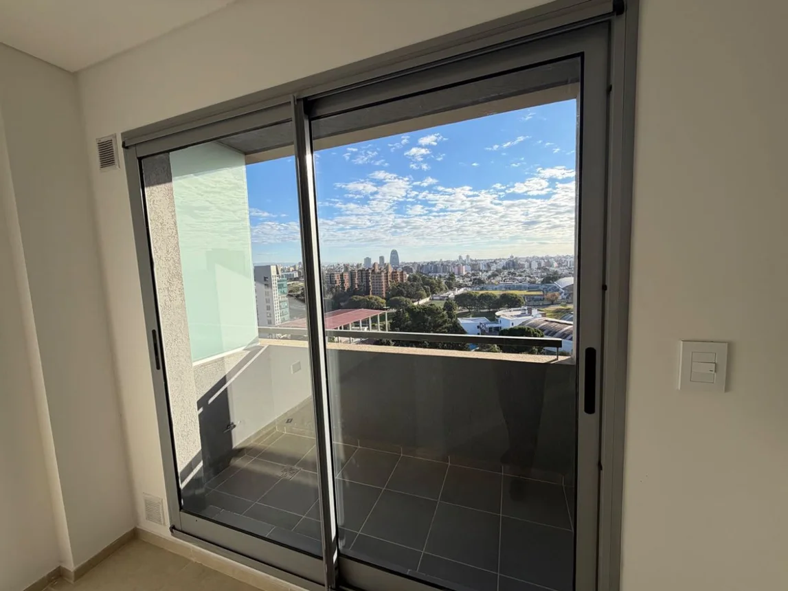 Departamento de 3 ambientes en alquiler en Córdoba, A Boulevard Juan Domingo Perón 900, foto 3