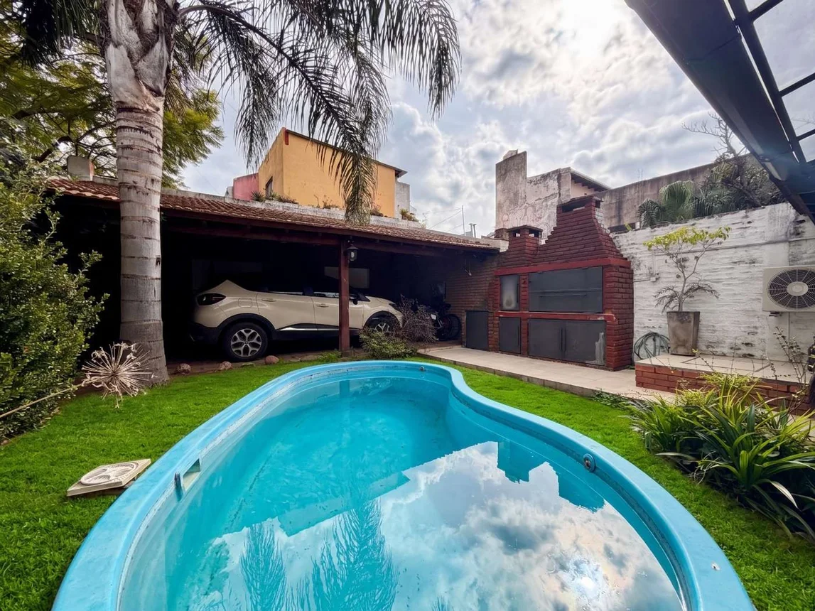 Casa dúplex de 3 ambientes en venta en Villa Sarmiento, Perú 500, foto 2