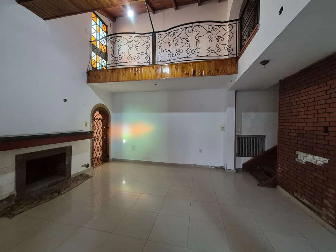 Casa de 4 ambientes en alquiler en Neuquén, San Martín 2200, foto 5