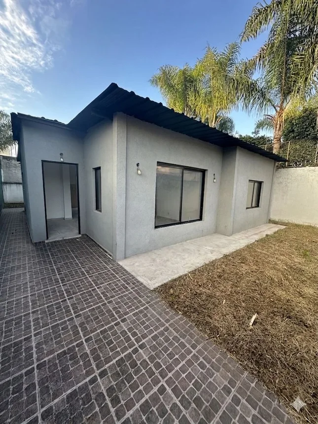 Casa de 3 ambientes en venta en Merlo, Altolaguirre 1300