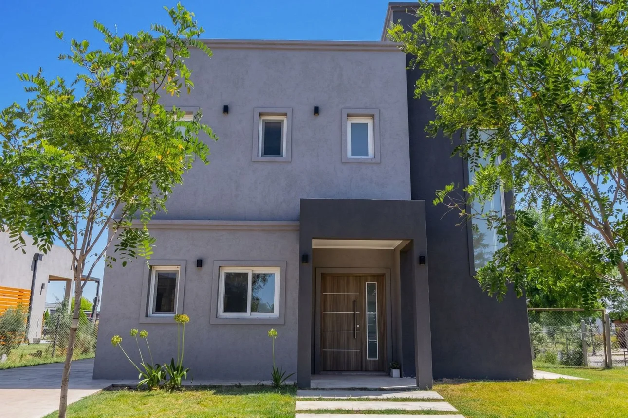 Casa en venta en Presidente Derqui, Leandro Niceforo Alem 3300