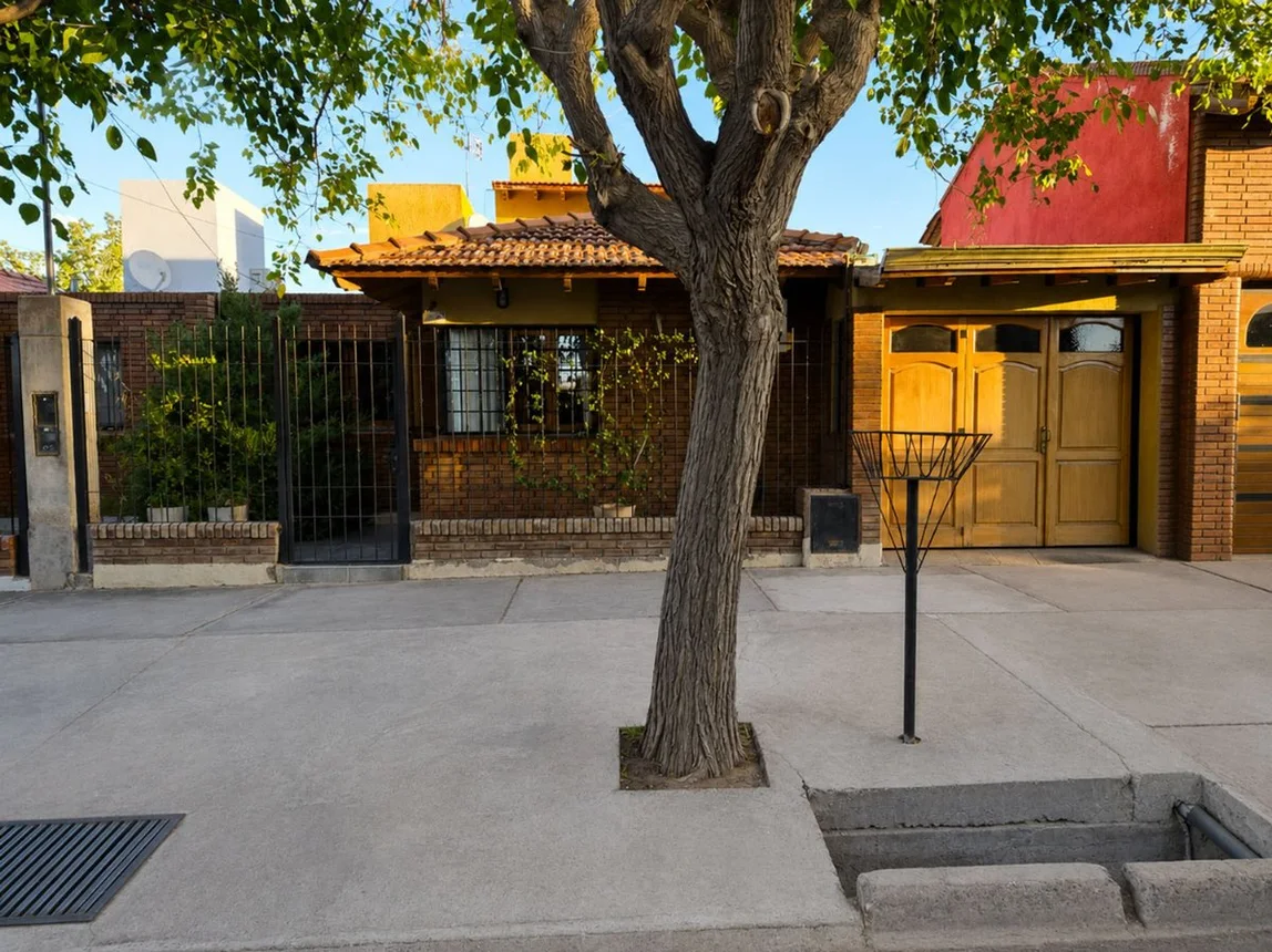 Casa en venta en Guaymallén
