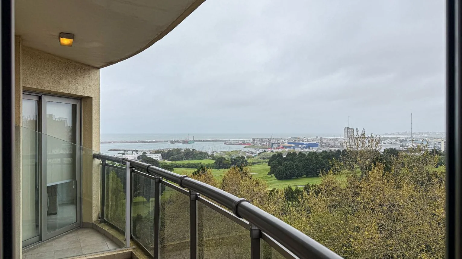 Departamento de 3 ambientes en alquiler en Mar del Plata, Bernardo O'higgins 200, foto 2