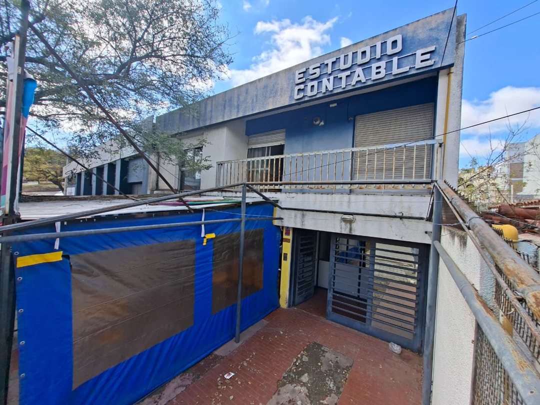 VENTA PH 3 DORM PATIO Y COCHERA APTO COMERCIAL