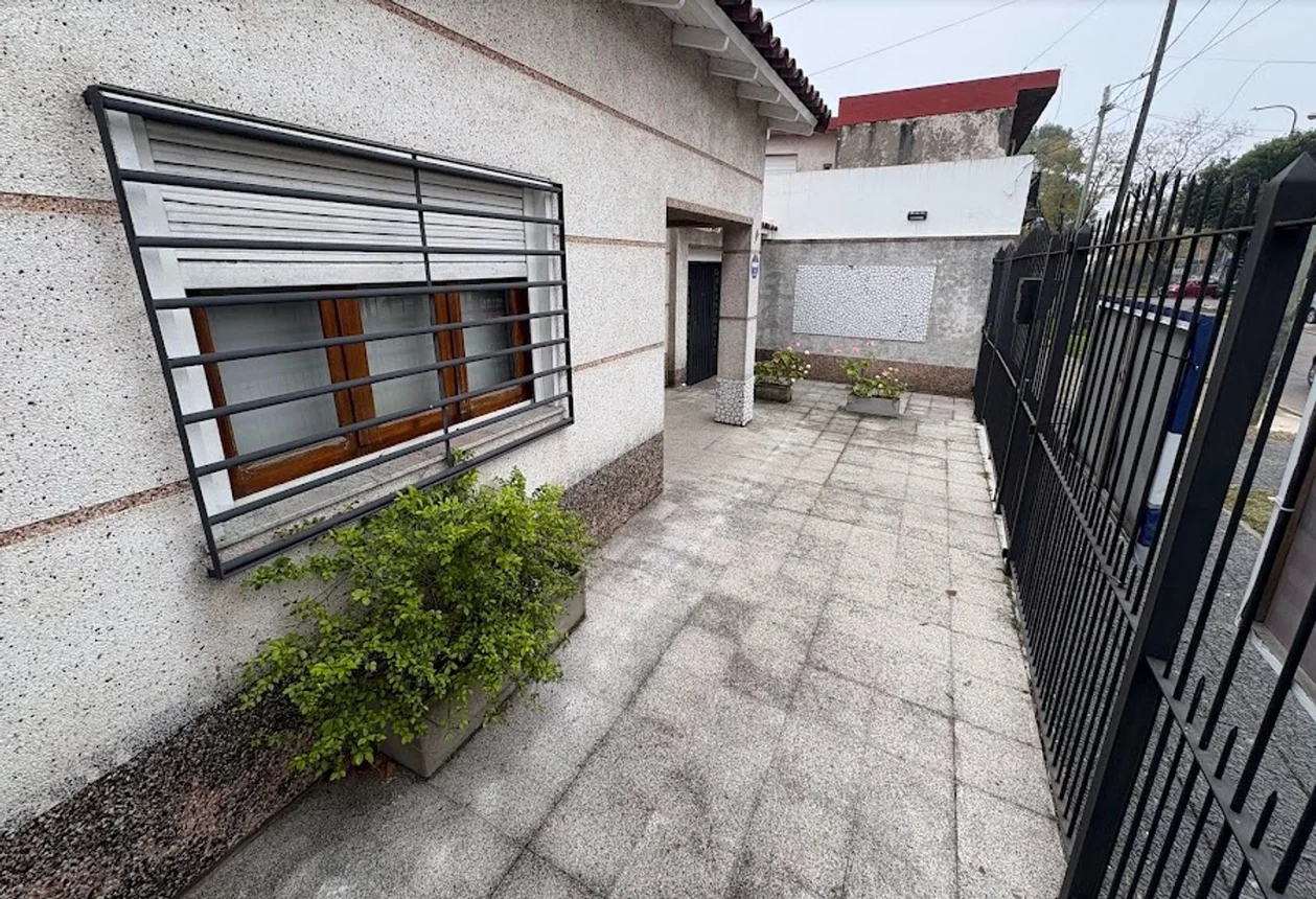 Casa de 3 ambientes en venta en Don Bosco, Bermejo 0
