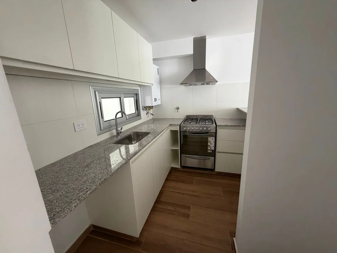Departamento en venta en La Plata, foto 3