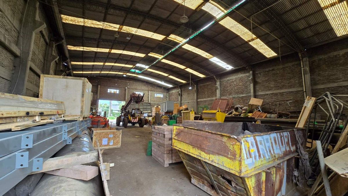 Foto 3 — VENTA DEPOSITO QUILMES OESTE