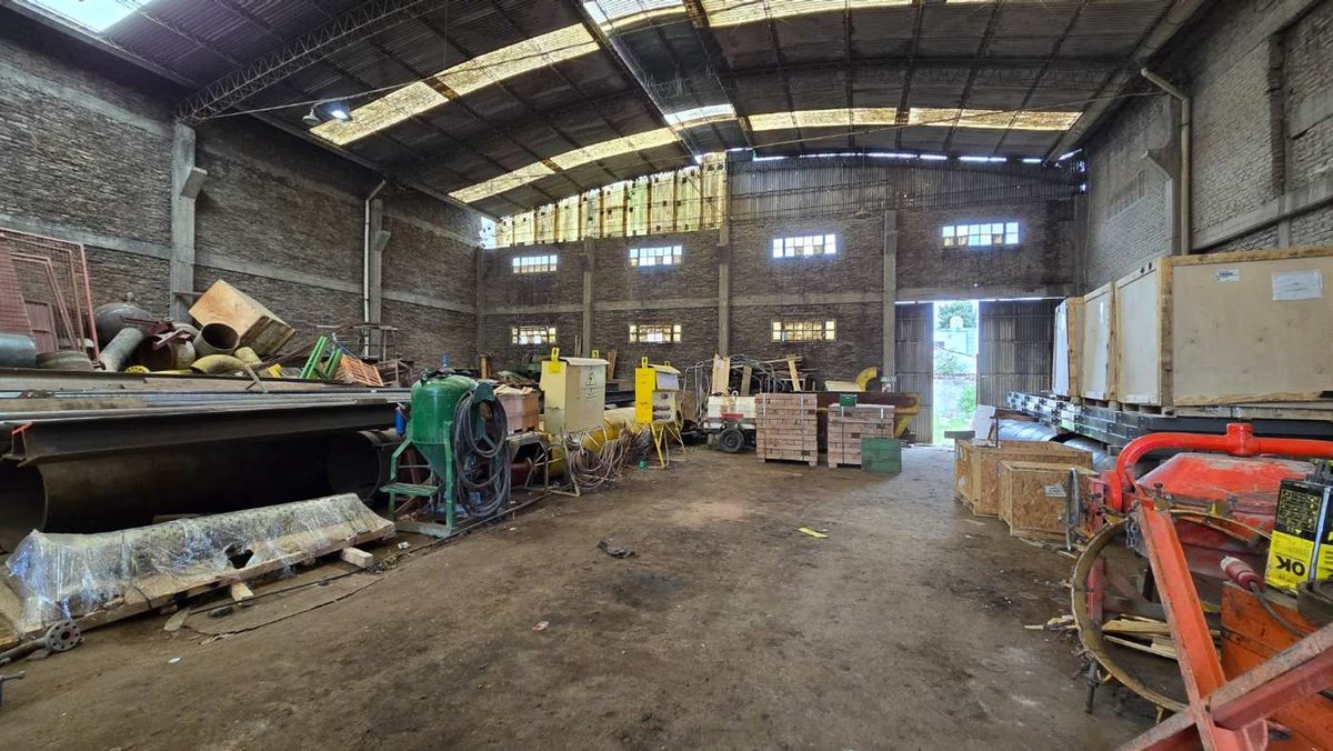 Foto 2 — VENTA DEPOSITO QUILMES OESTE