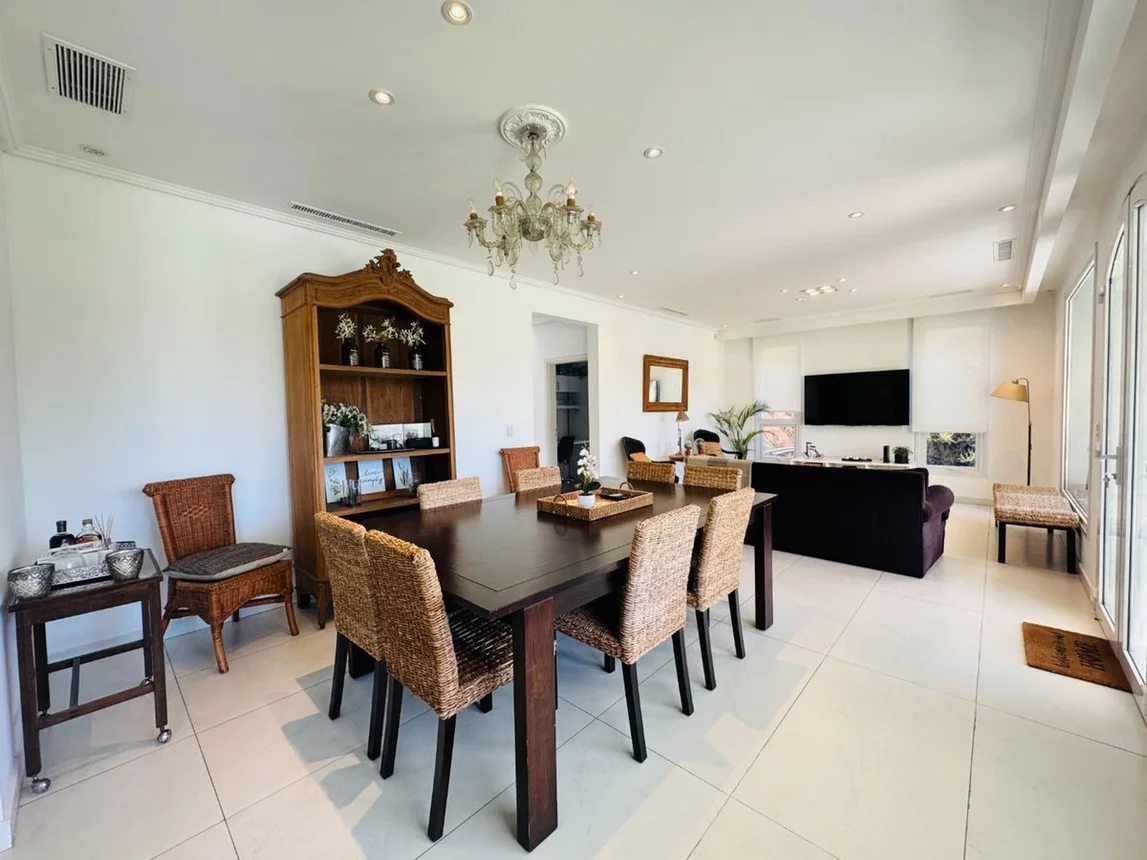 Casa en venta en Quilmes, foto 5