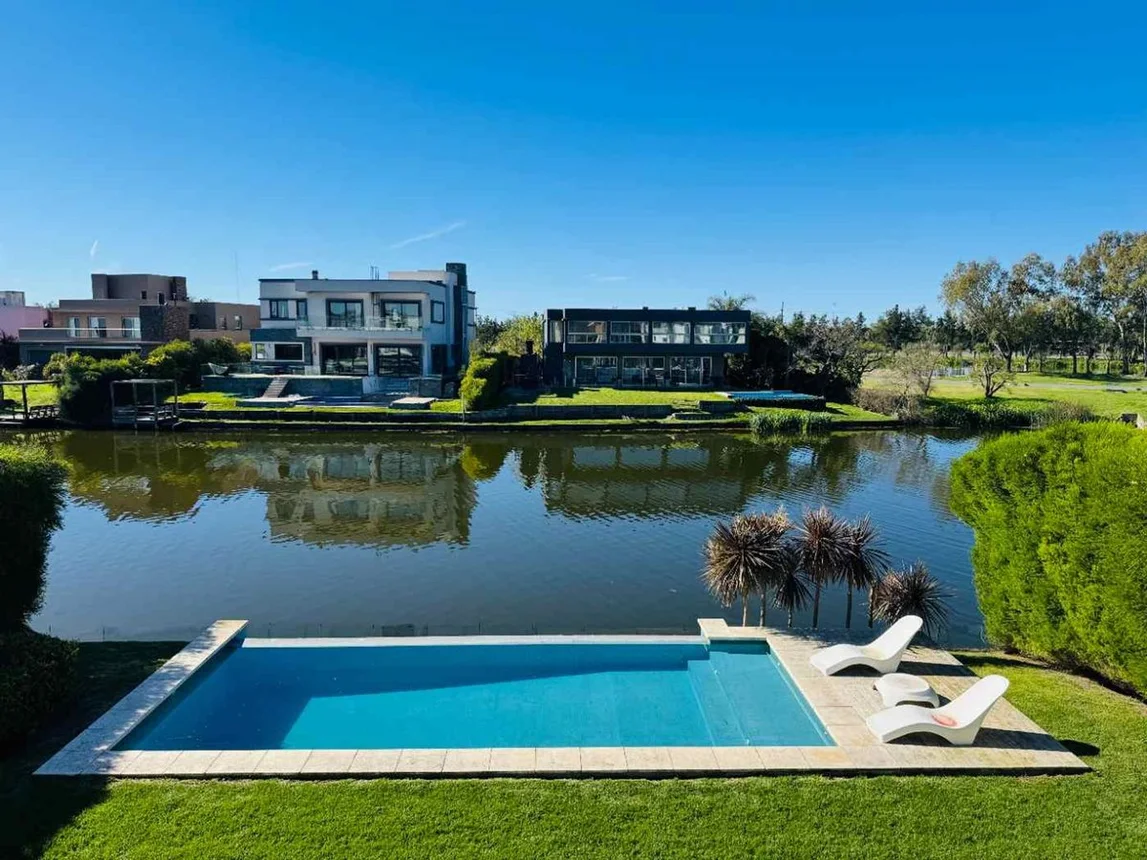 Casa en venta en Quilmes