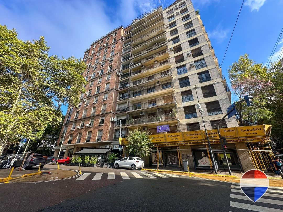 DEPARTAMENTO 3 AMBIENTES EN VENTA EN RECOLETA