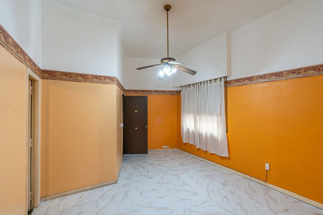 VENTA DEPARTAMENTO 2 AMBIENTES CON PATIO  BARRACAS