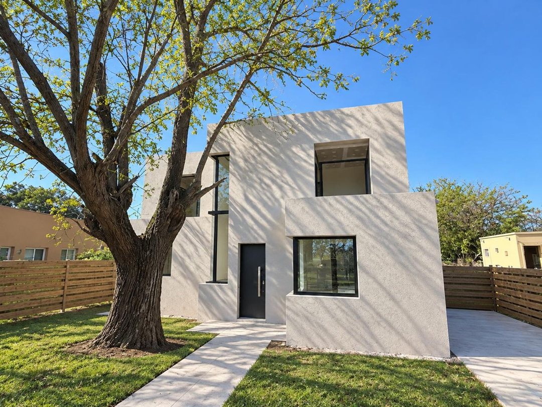 VENTA CASA A ESTRENAR SAN SEBASTIAN 5 AMB.