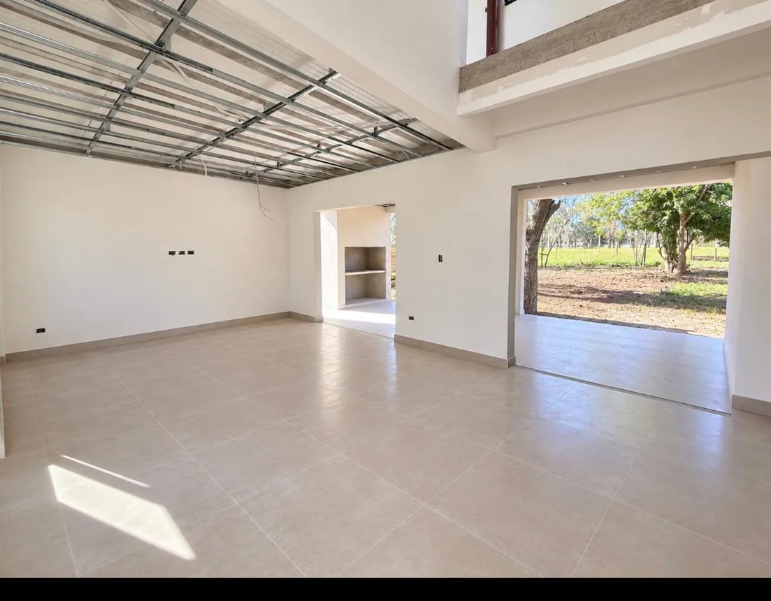 Casa en venta en Pilar, foto 5