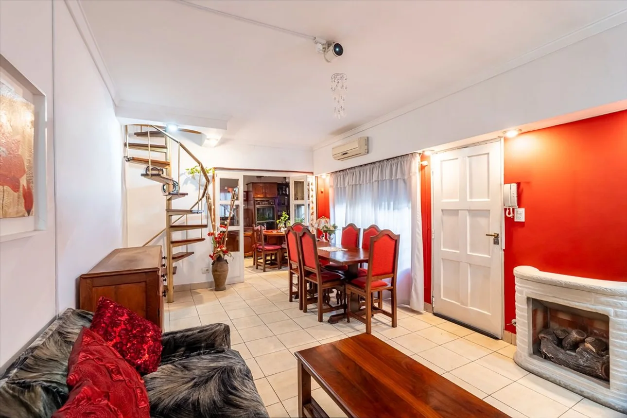 Casa de 4 ambientes en venta en Wilde, Hilario Ascasubi 700, foto 2