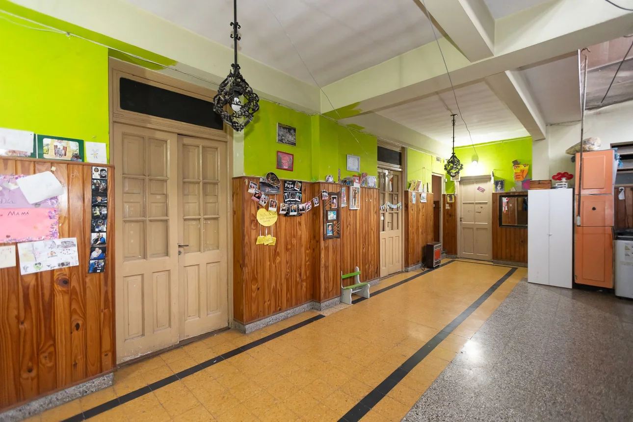 Casa de 5 ambientes en venta en Hurlingham, General Toribio de Luzuriaga 800, foto 3