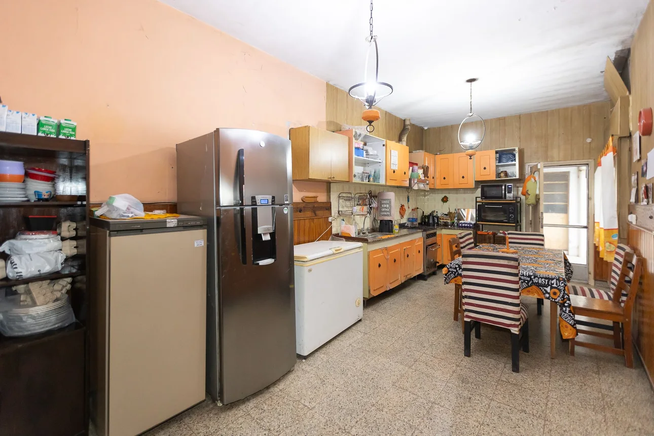 Casa de 5 ambientes en venta en Hurlingham, General Toribio de Luzuriaga 800