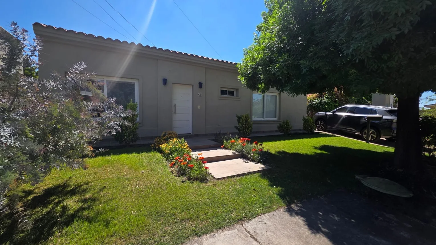 Casa en venta en Guaymallén, foto 2