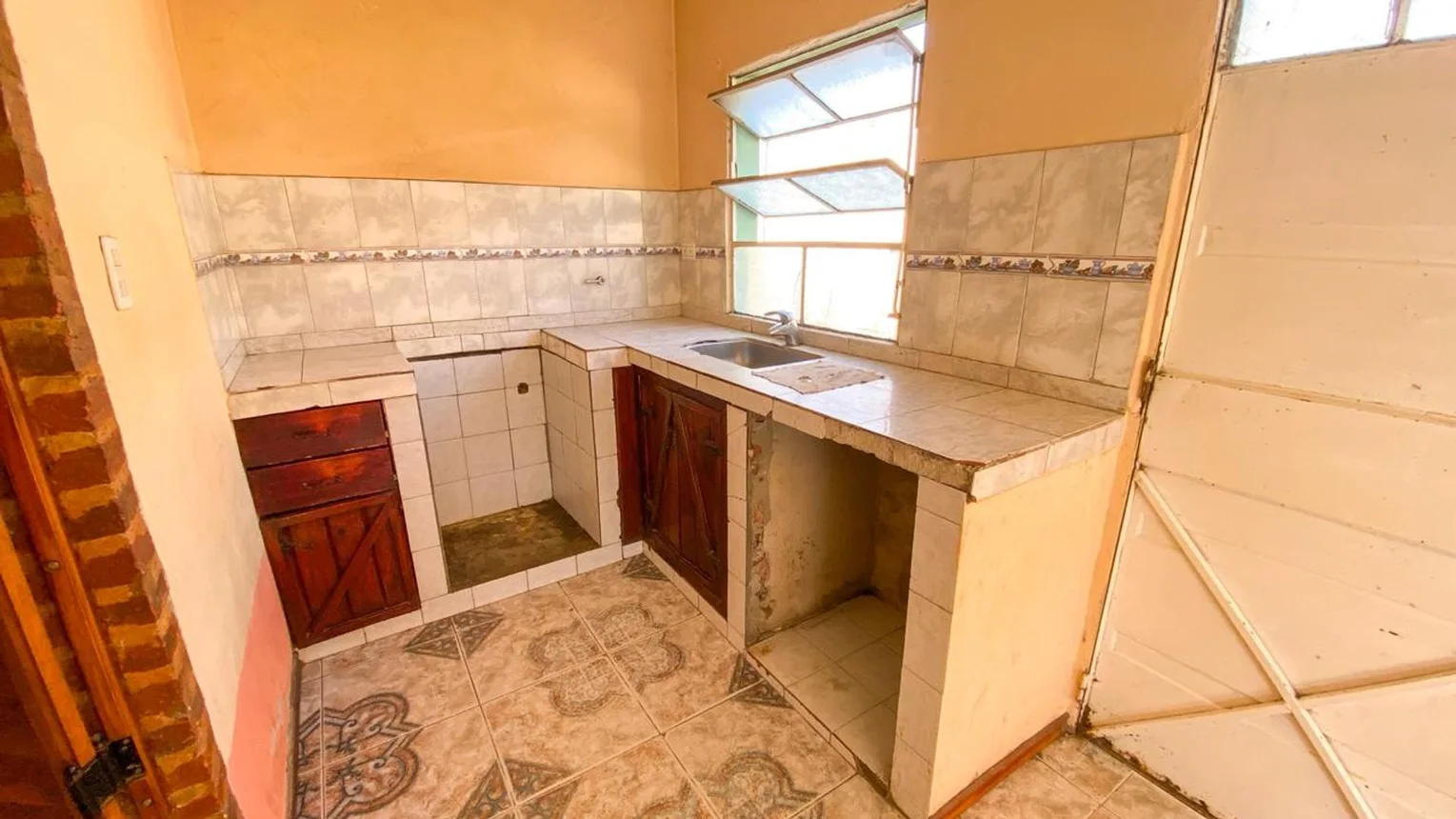 Casa en venta en Burzaco, foto 5