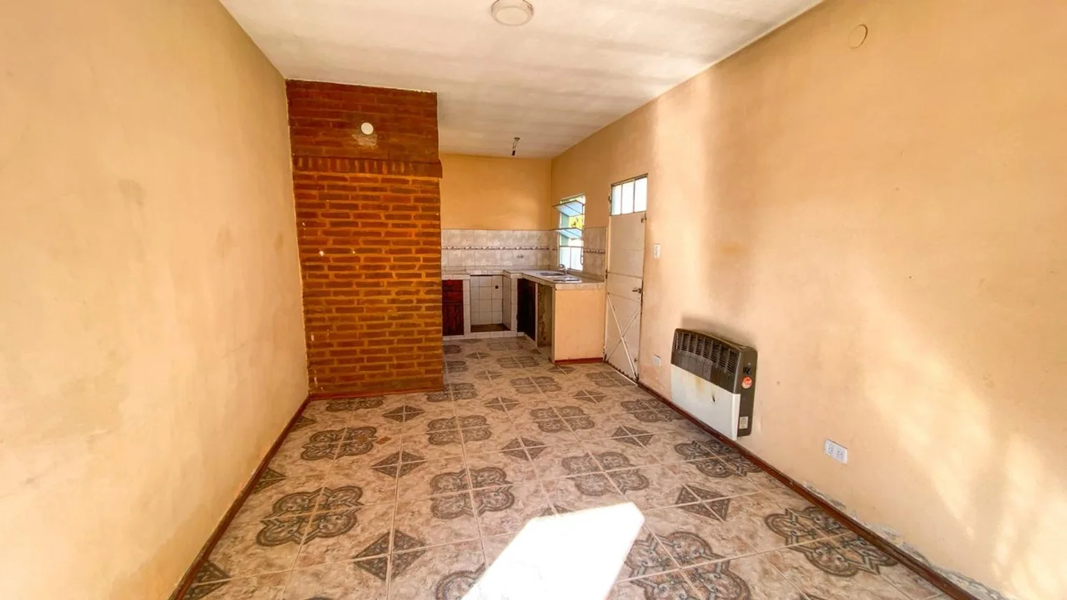 Casa en venta en Burzaco, foto 3