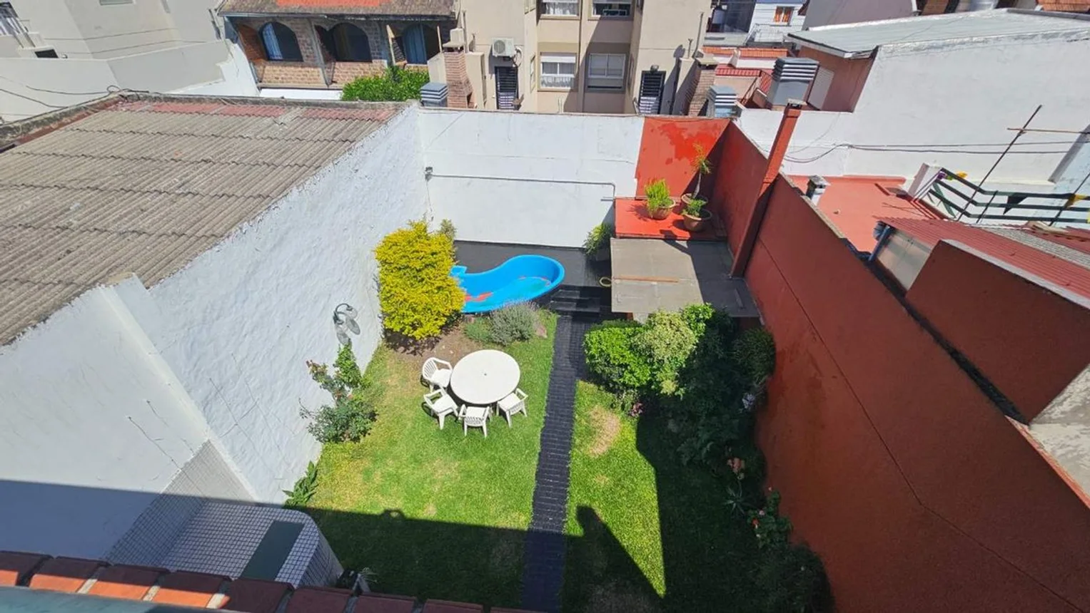Casa de 6 ambientes en venta en Liniers, Montiel 900, foto 2
