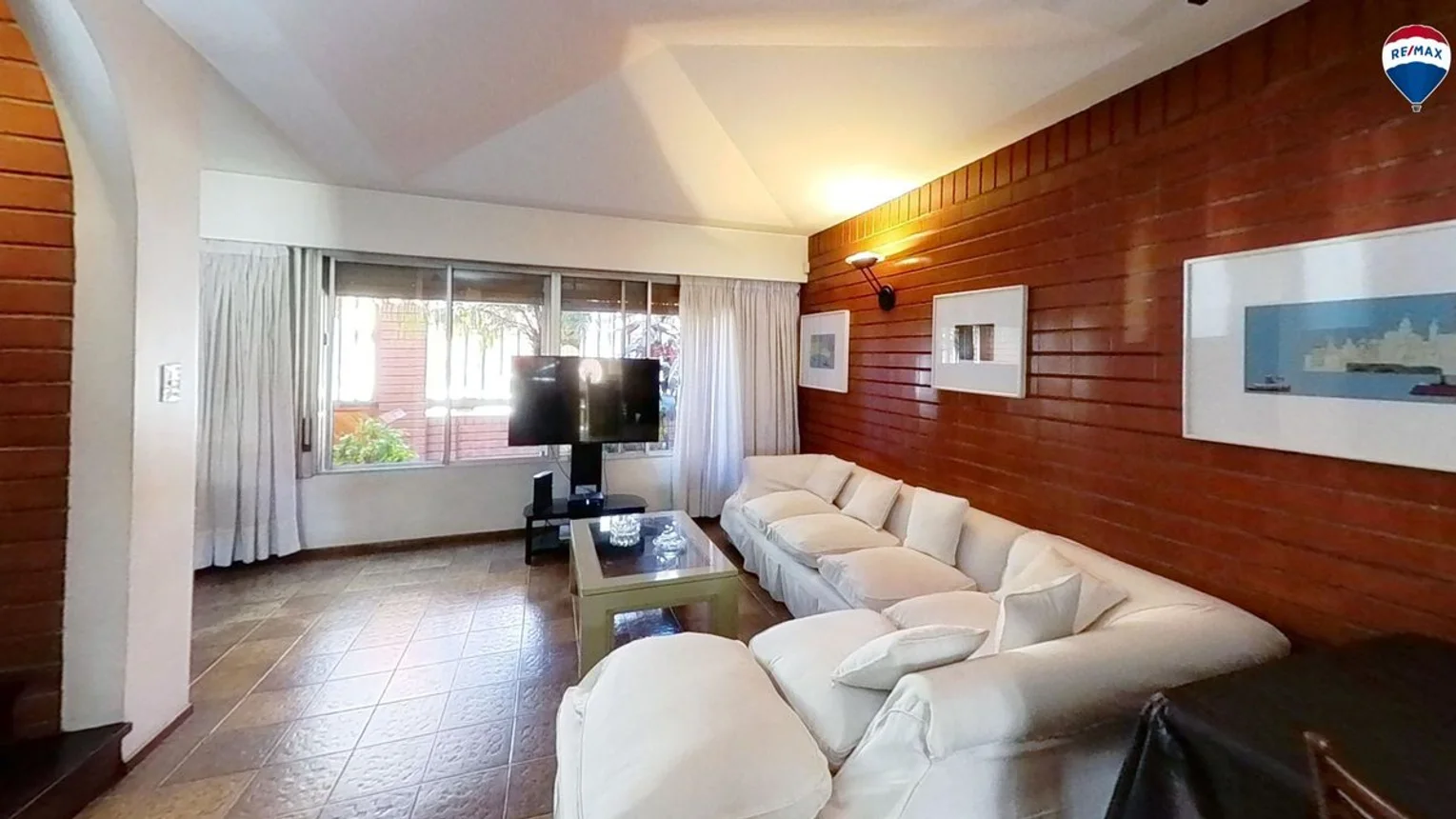 Casa de 6 ambientes en venta en Liniers, Montiel 900, foto 3