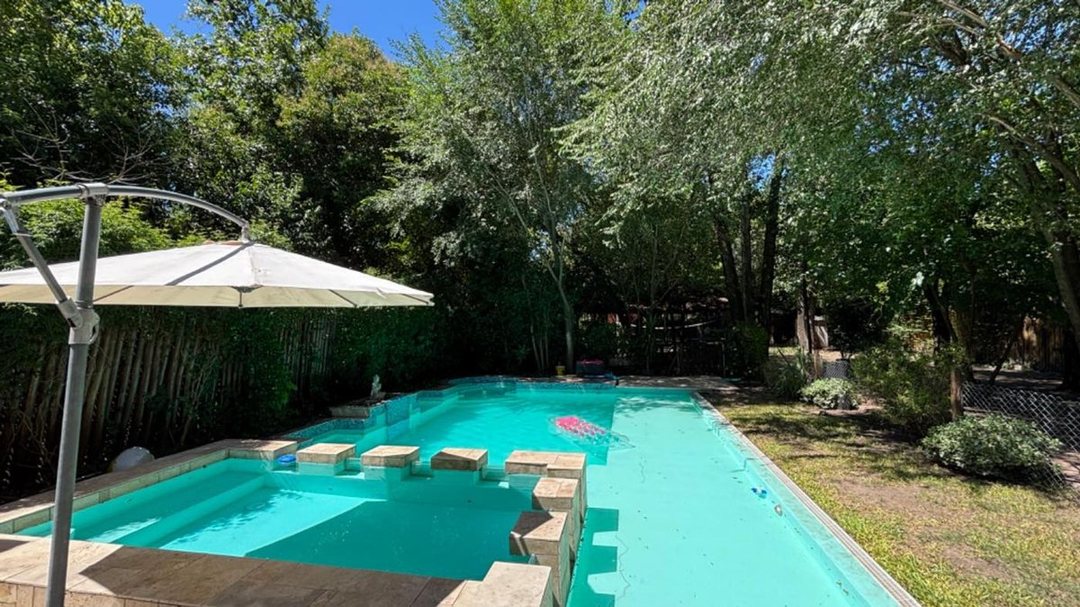 VENTA CASA 4 AMB C/ PILETA VILLA UDAONDO ITUZAINGO
