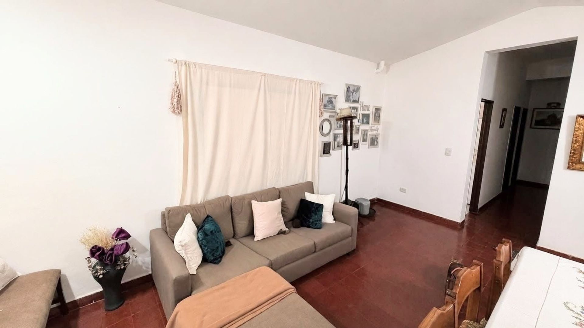 CASA EN VENTA B° CIUDAD DEL MILAGRO 3 DORMITORIOS - foto 3