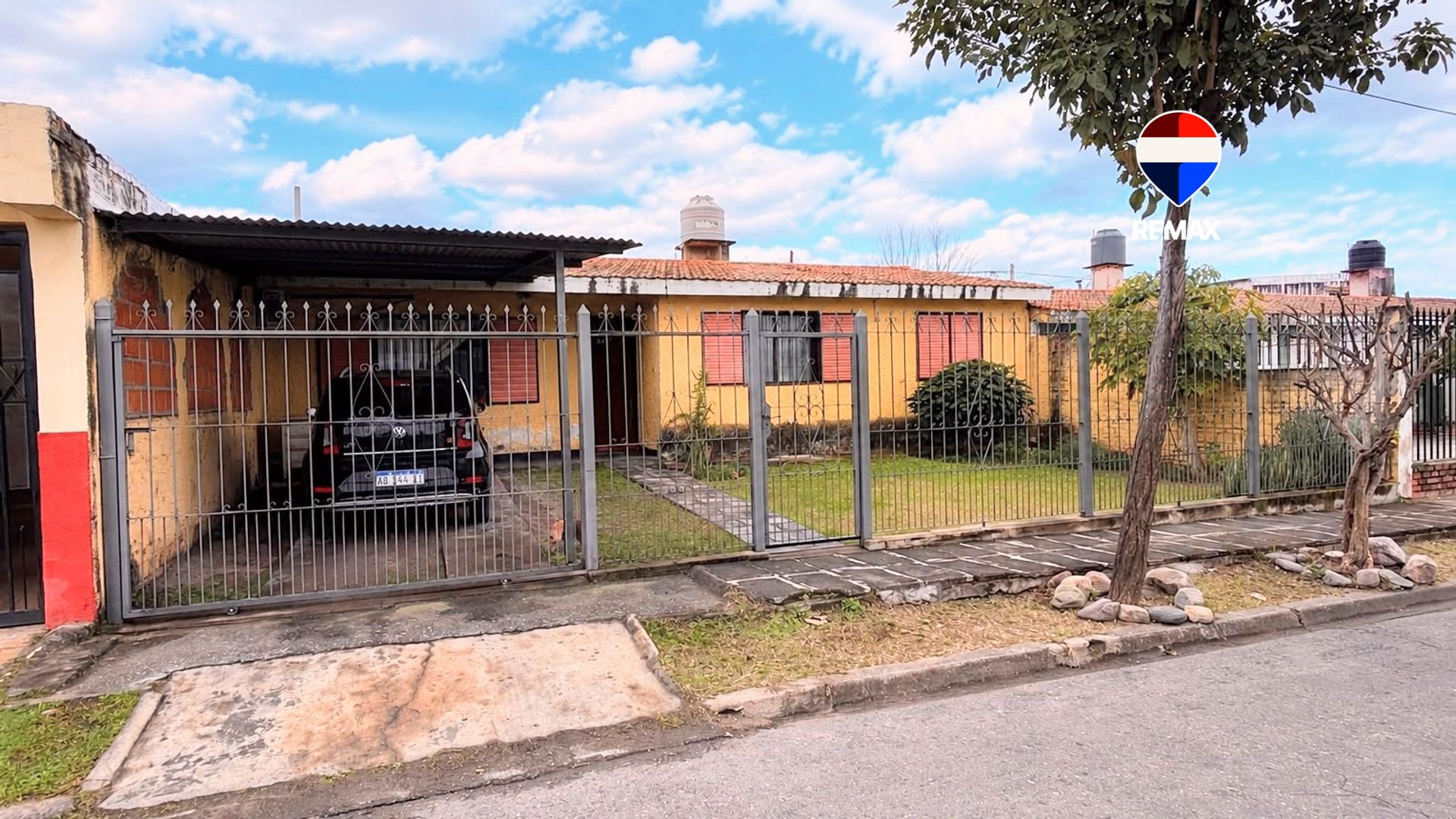 CASA EN VENTA B° CIUDAD DEL MILAGRO 3 DORMITORIOS - foto 1