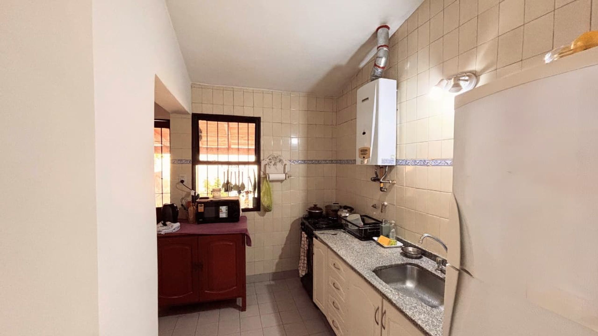 CASA EN VENTA B° CIUDAD DEL MILAGRO 3 DORMITORIOS - foto 4