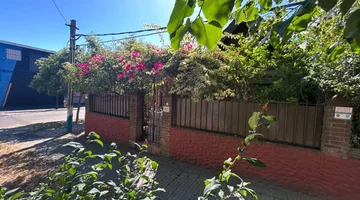 VENTA CASA 2 DOMITORIOS EN LA BLANQUEADA