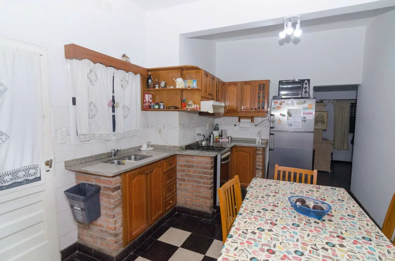 PH de 4 ambientes en venta en Lomas del Mirador, Charcas 2100, foto 3