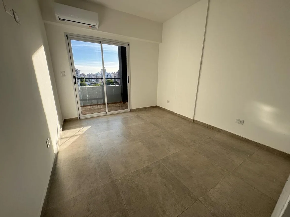Departamento de 2 ambientes en venta en Lanús Este, Eva Perón 1500, foto 2