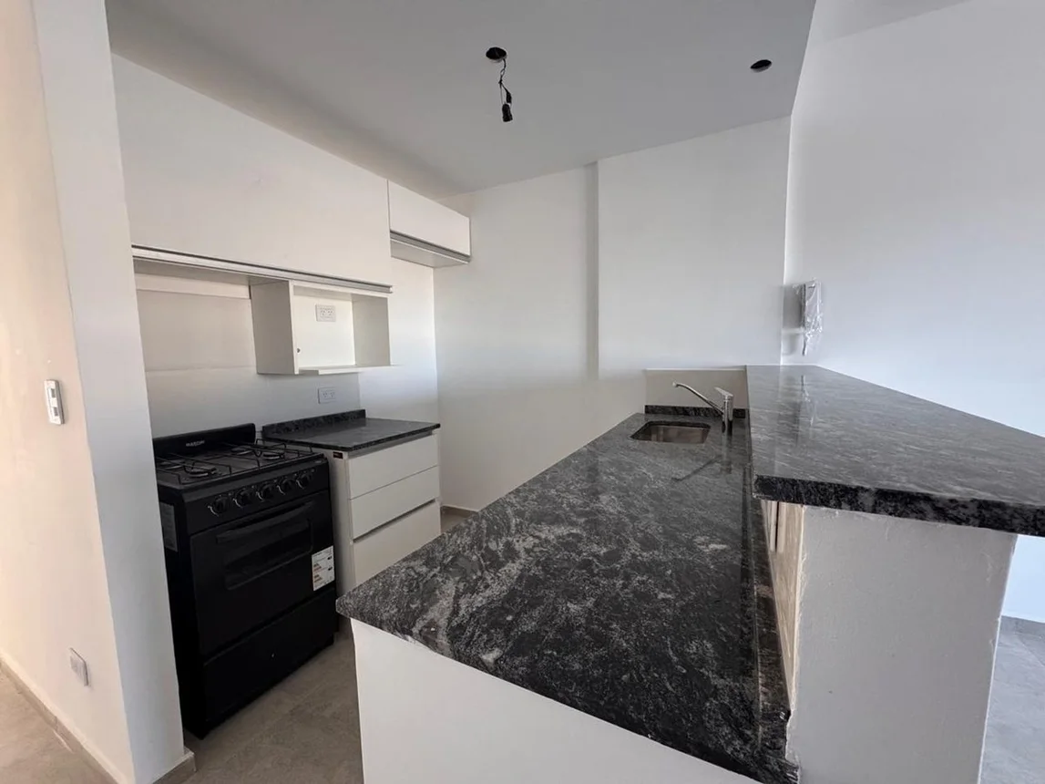 Departamento de 2 ambientes en venta en Lanús Este, Eva Perón 1500