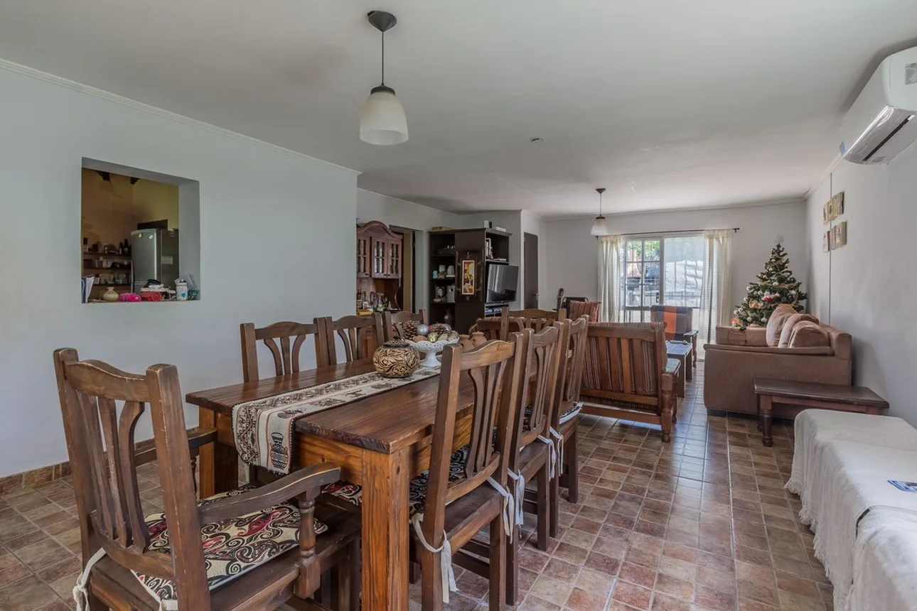 Casa en venta en Don Torcuato, foto 3