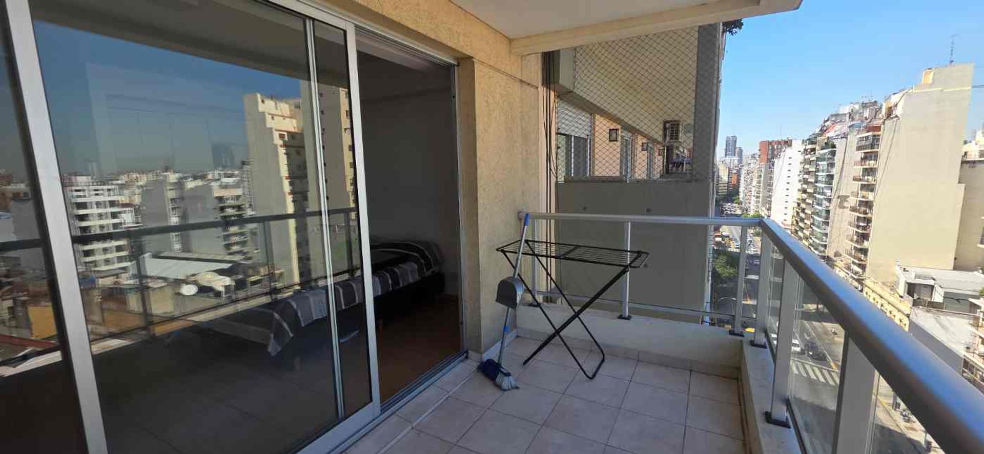 Foto 7 — Venta monombiente balcón parrilla piscina Recoleta