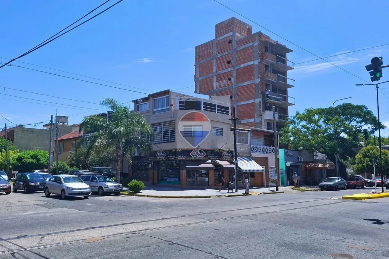 Departamento de 3 ambientes en venta en Quilmes, La Rioja 700, foto 2