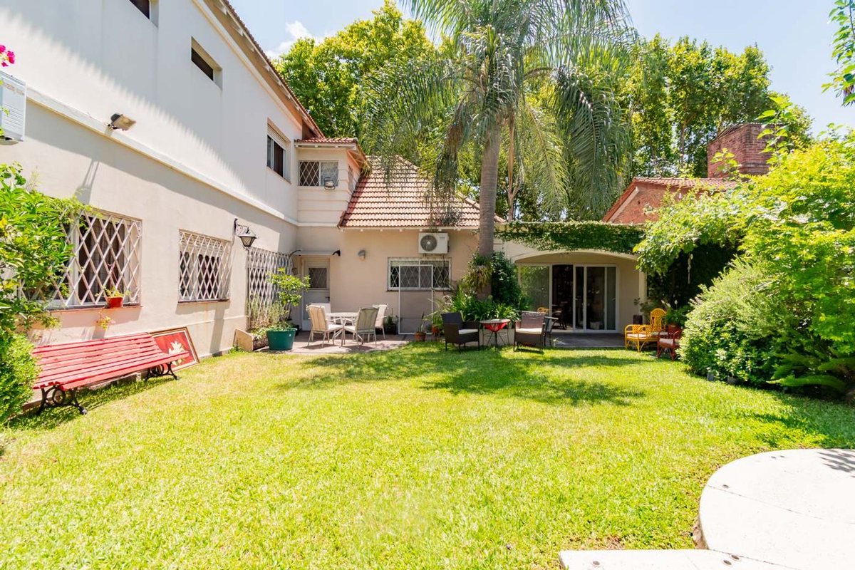 Foto 14 — Casa en Venta 5 Amb. Ballester + cochera + pileta