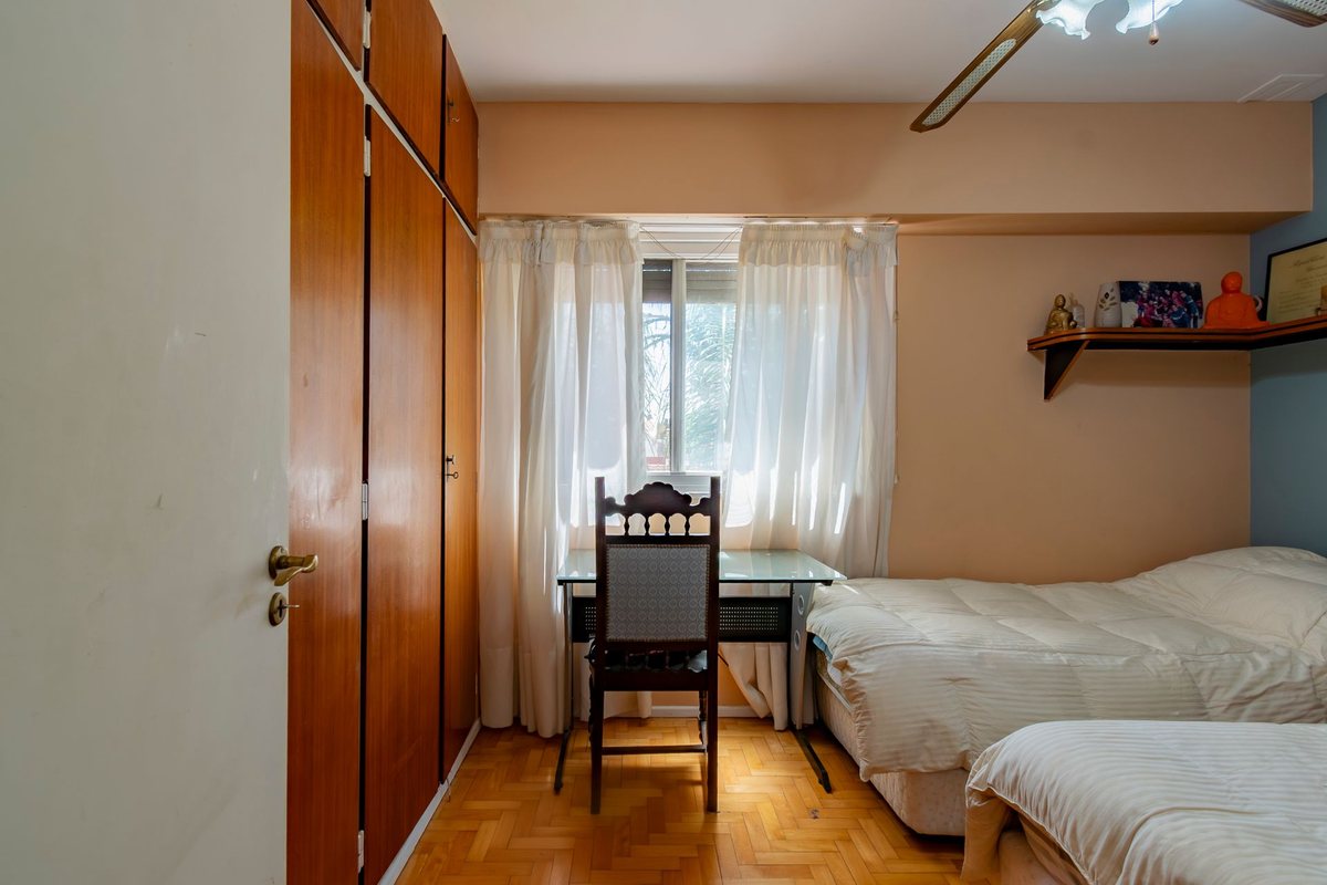 Foto 19 — Casa en Venta 5 Amb. Ballester + cochera + pileta