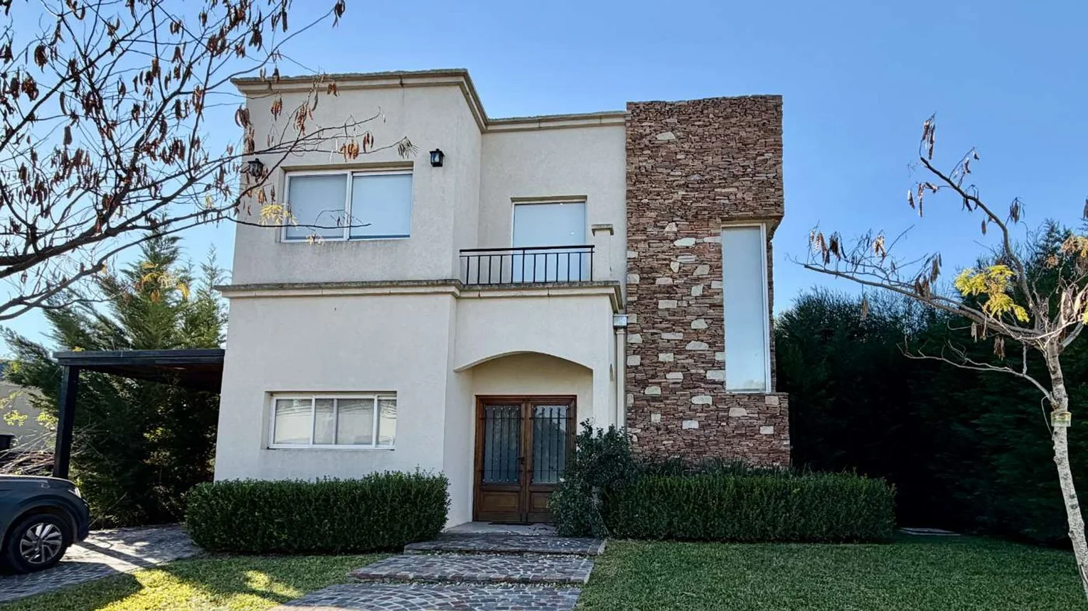 Casa en venta en Pilar