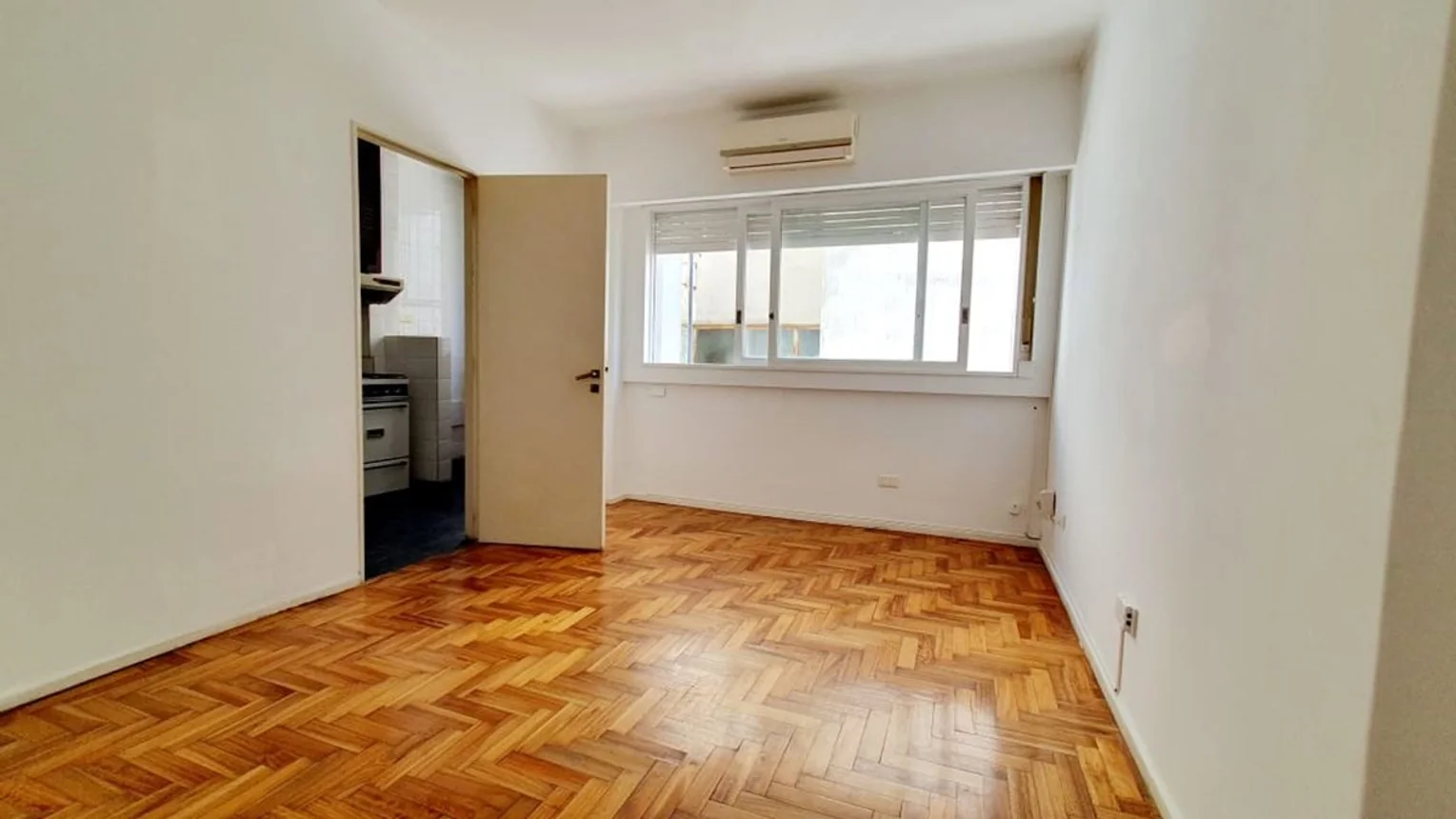 Departamento de 2 ambientes en alquiler en Colegiales, Moldes 1500