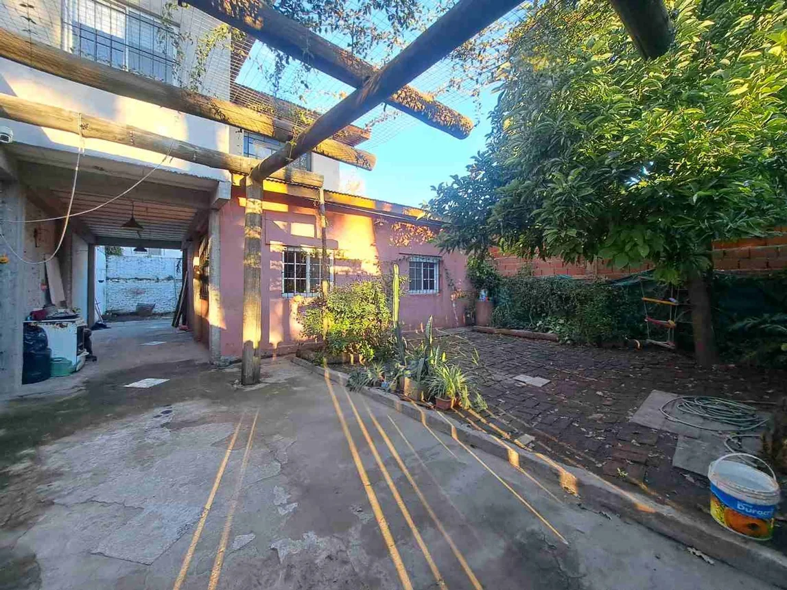 Casa de 5 ambientes en venta en Moreno, Intendente Corvalan 400, foto 2