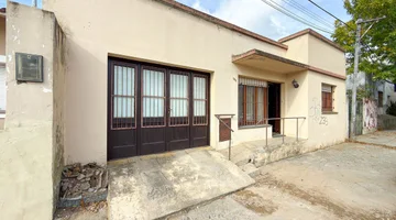 VENTA CASA 2 DORMITORIOS ZONA CALVARIO TANDIL