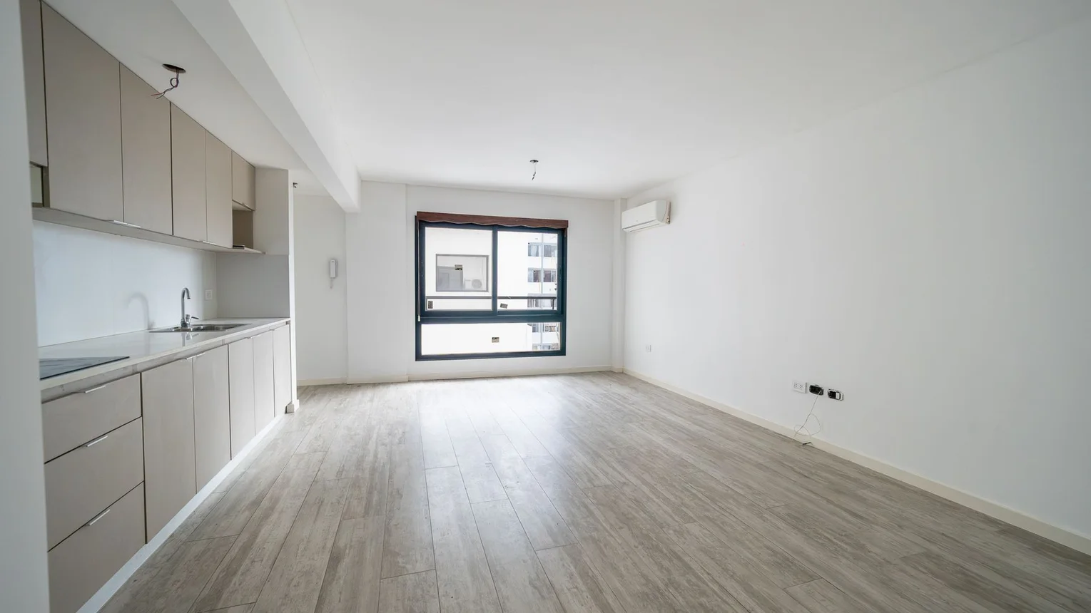 Departamento 1 dormitorio en venta con pileta, foto 1