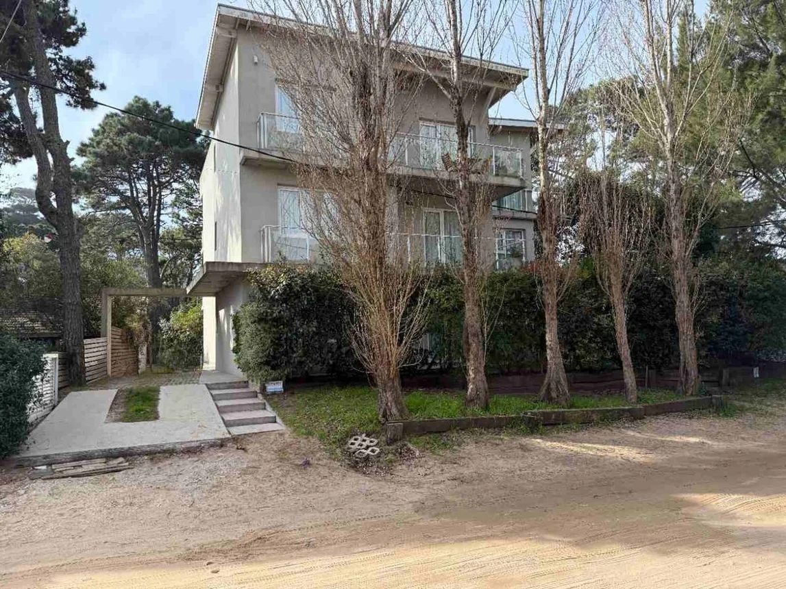 Departamento de 2 ambientes en venta en Pinamar, Bouchard 700, foto 2