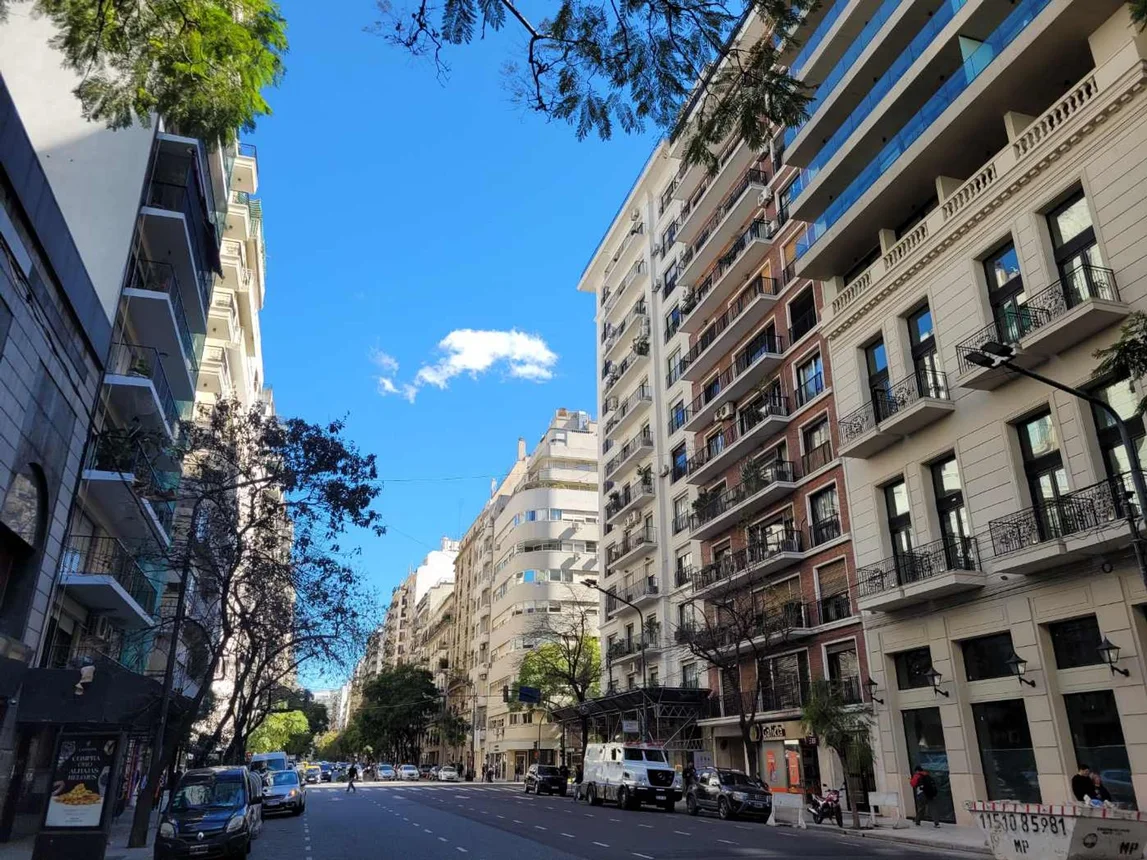 Departamento de 2 ambientes en venta en Recoleta, Avenida Callao 1800, foto 2